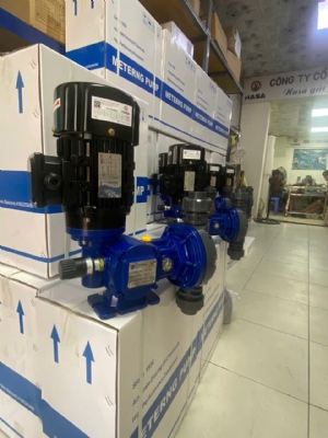 can-dien-tu-camry-sieu-mong-hoa-tiet-hoa-van-eb-9301-s109