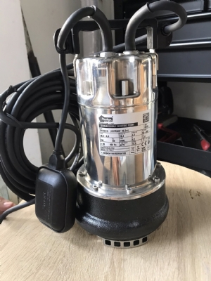 can-dien-tu-camry-sieu-mong-hoa-tiet-hoa-van-eb-9301-s109