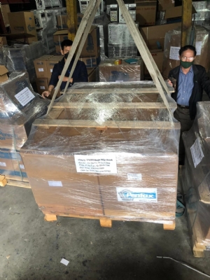 can-dien-tu-camry-sieu-mong-hoa-tiet-hoa-van-eb-9301-s109