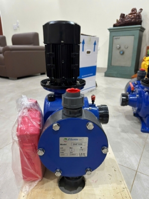 can-dien-tu-camry-sieu-mong-hoa-tiet-hoa-van-eb-9301-s109