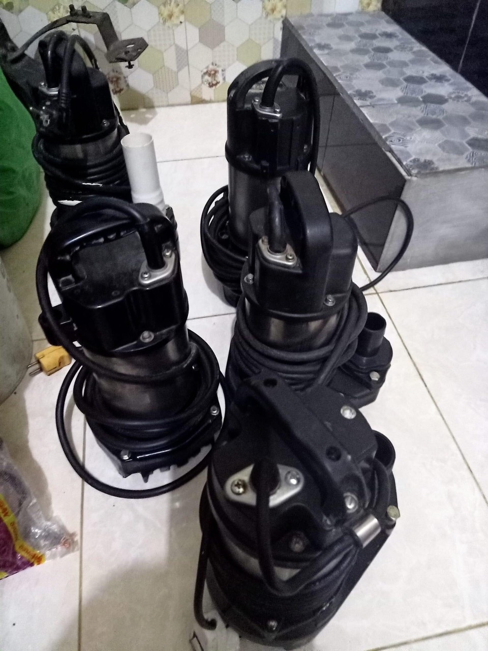 Bơm chìm nước thải Ebara 65DVS5.75